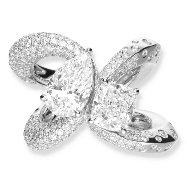 Anello Embrace