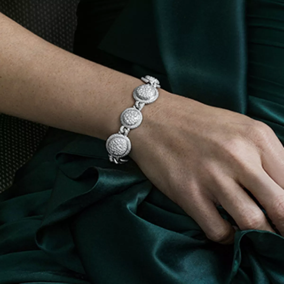 Bracciali